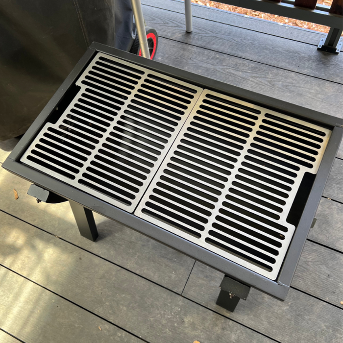 Jumbuck Grill Plate Set