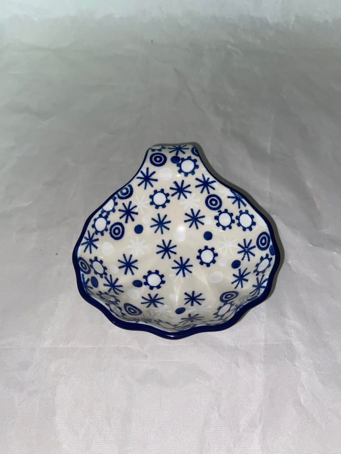 Snowflake Seashell Condiment Dish - Shape- B17 - Pattern Snowflake