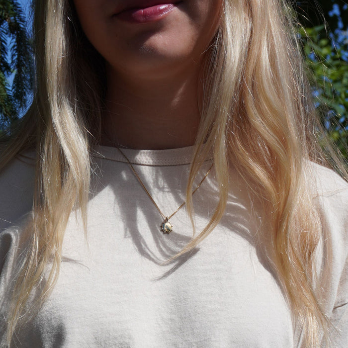 Sol Necklace