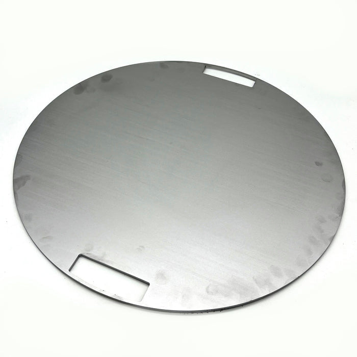 angle view of the plate showing the grab handles, suits kamado kettles also